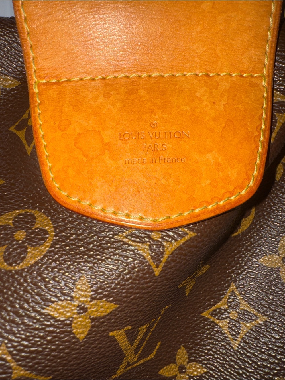 Louis Vuitton Brown Monogram Canvas Shoulder Bag with Tan Trim and Gold Hardware - Picture 4 of 7